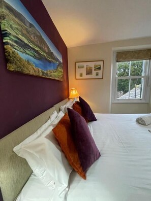 Standard Double Room | Free WiFi