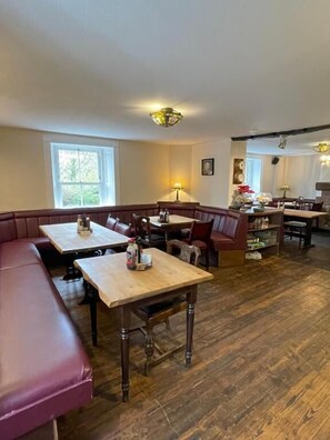 Dining - The Royal Hotel (Dockray)