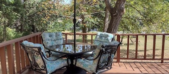 Elder's Rest- Raystown Lake, Stream, Boat Parking Available