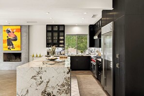 Fridge, microwave, stovetop, dishwasher - Bermuda Dunes Racquet Club | 6BR Luxurious Estate (Bermuda Dunes)