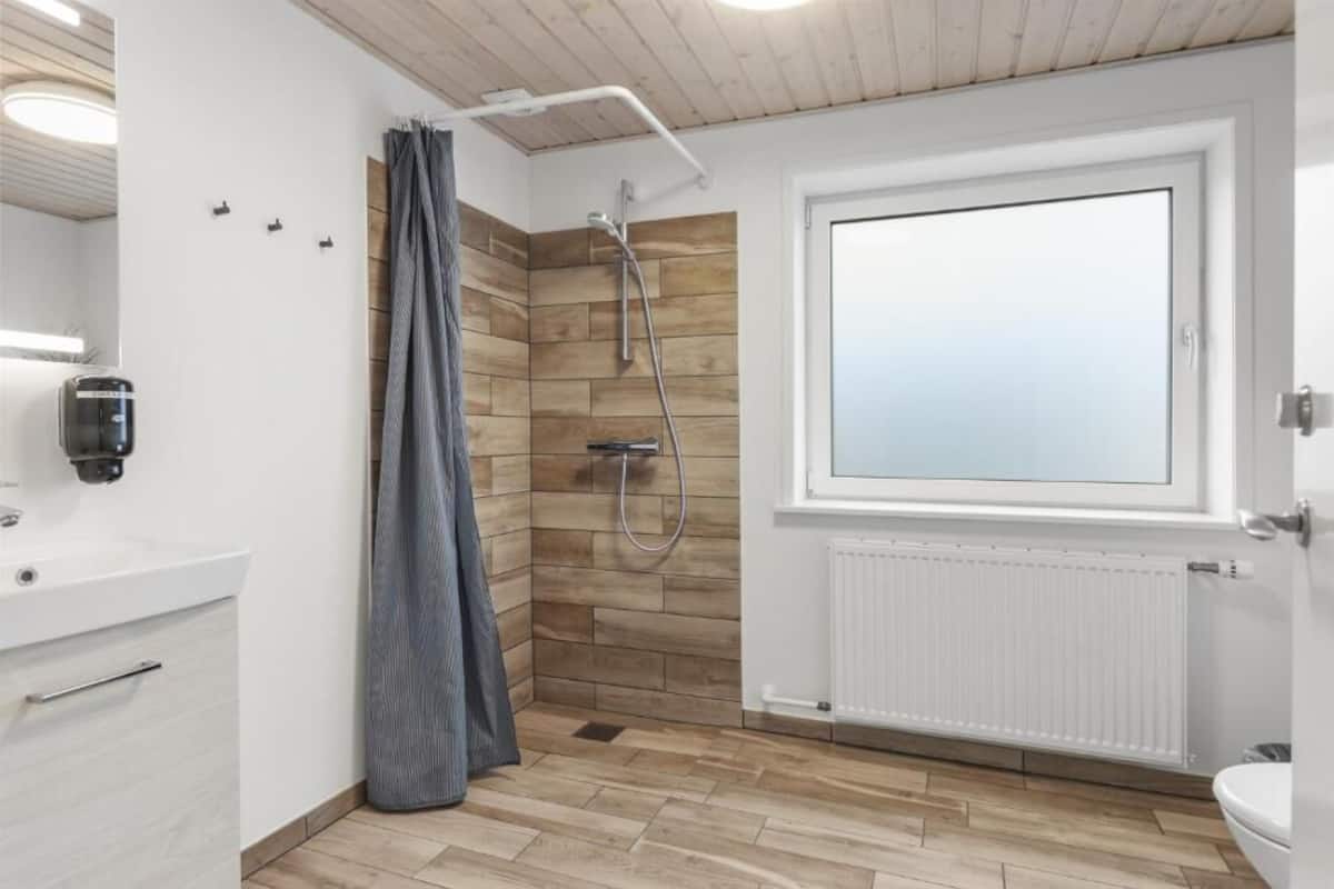 Dreibettzimmer | Badezimmer