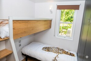 Room - Vrbo Property (Hoogersmilde)