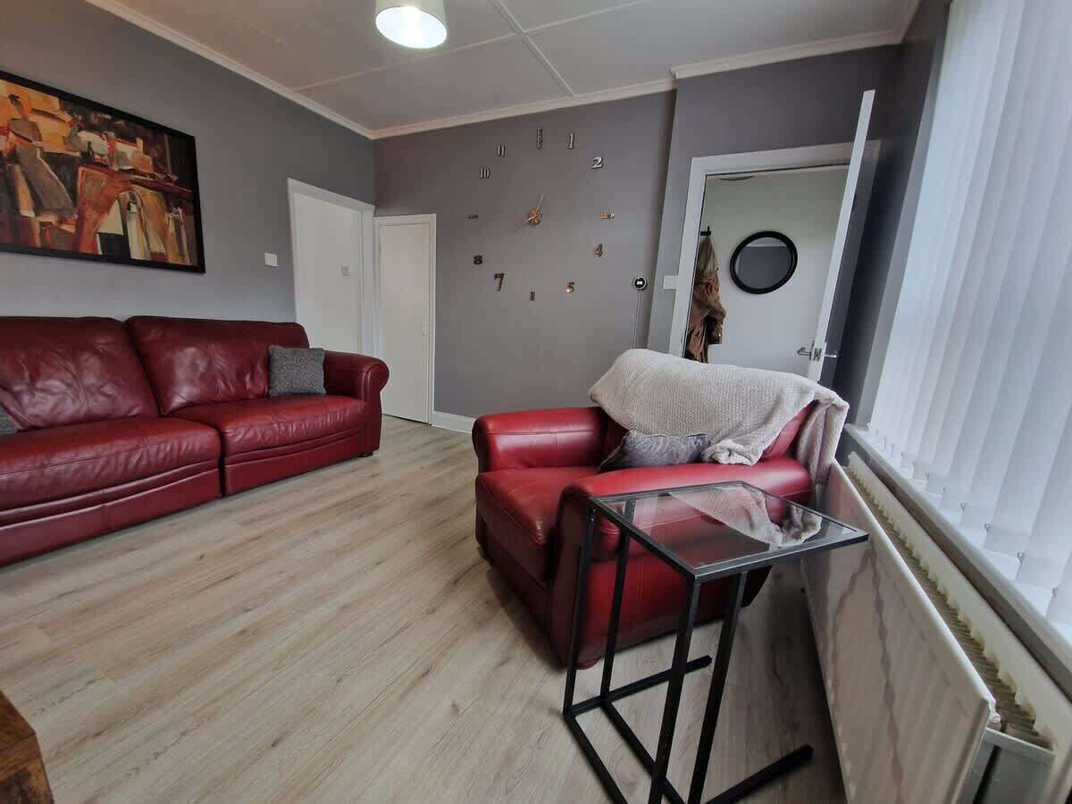 TV, offices