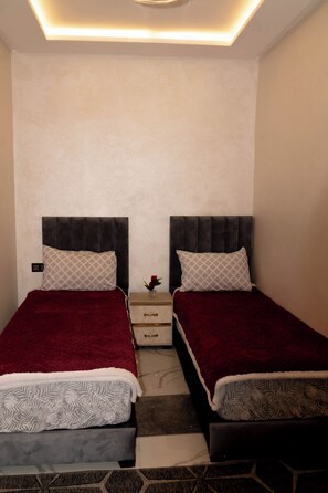 Blackout curtains, iron/ironing board - Dar Medina (Marrakech)