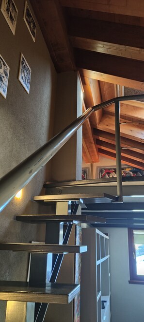 Interior - The thrill of touching the sky at 2123 asl - To experience Livigno in every season! (Livigno)