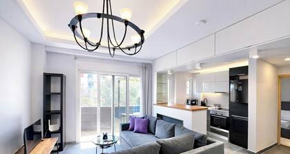 Sea Whisper Apartment in Rafina by ΜΡS