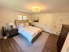 3 Schlafzimmer, Bügeleisen/Bügelbrett, WLAN, Bettwäsche