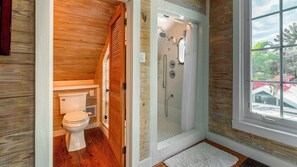Hair dryer, towels, soap, toilet paper - Pineapple Conch House - 2 BR Old Town Pool Home (Key West)