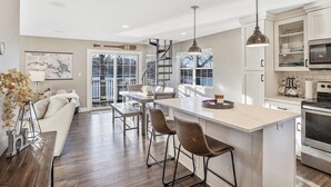 單棟房屋, 多張床, 露台 (35 Lake Villas) | 內部