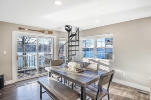 House, Multiple Beds, Patio (35 Lake Villas) | 2 bedrooms, individually decorated, individually furnished, bed sheets
