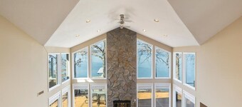 Lakefront House, Dock, Fire pit