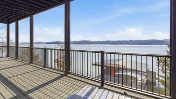 House, Berbilang Katil, Patio (59 Rosco Road) | Pemandangan dari bilik