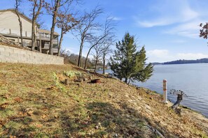 Exterior - Beautiful Waterfront Lake Home With Private Dock (Lake Ozark)