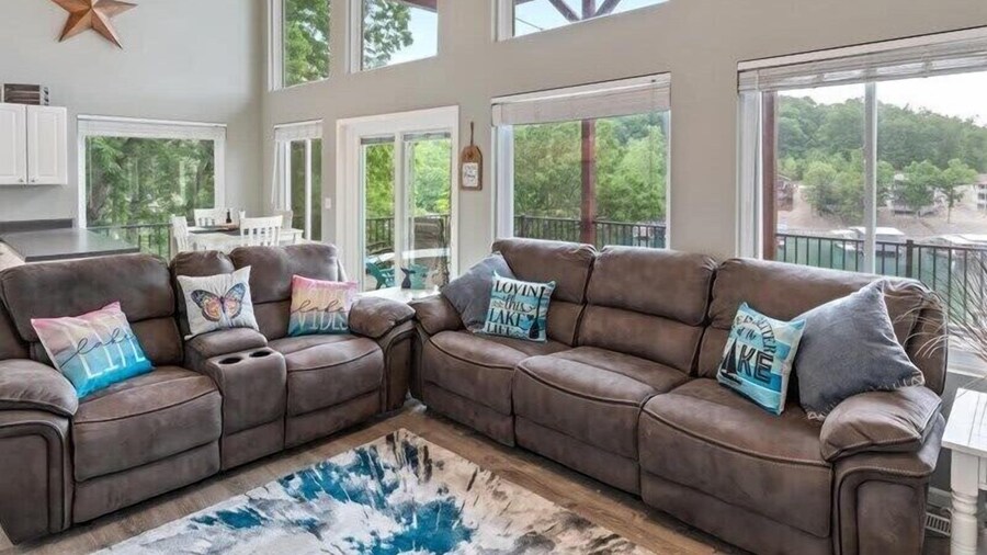 Lakefront Home With Private Dock