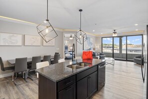 Appartement, meerdere bedden, patio (1065 Topsider 115) | Interieur