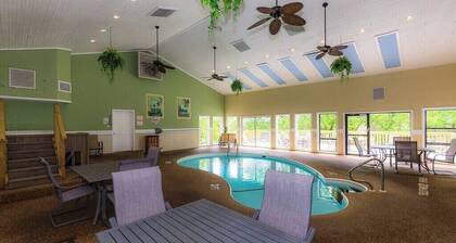 Lakefront Condo With Indoor Pool