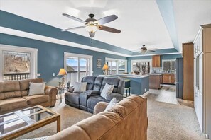 Living area - Sleeps 26 Lakefront w/ Private Dock & Dance Floor! (Lake Ozark)