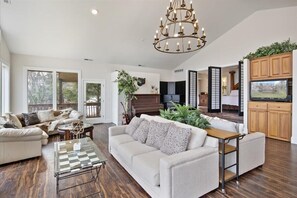 Ferienhaus, Mehrere Betten, Terrasse (1408 Crystal Springs) | Wohnbereich