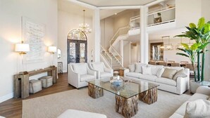 Nhà, nhiều giường, có thể sử dụng hồ bơi, quang cảnh hồ bơi (808 Las Campanas) | Khu phòng khách