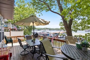 Outdoor dining - Lakefront Fishing Retreat With Trailer Parking Nearby! (Rocky Mount)