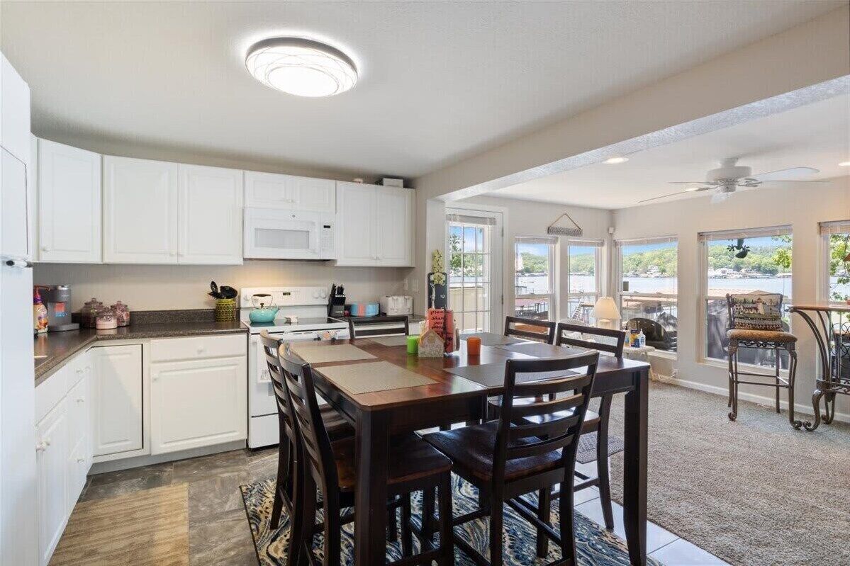 House, Multiple Beds, Patio (30807 Rustic Rd) | 3 bedrooms, individually decorated, individually furnished, bed sheets