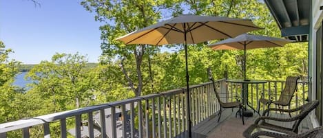 House, Multiple Beds, Patio, Pool View (147 Walkers Cay Dr) | View from room