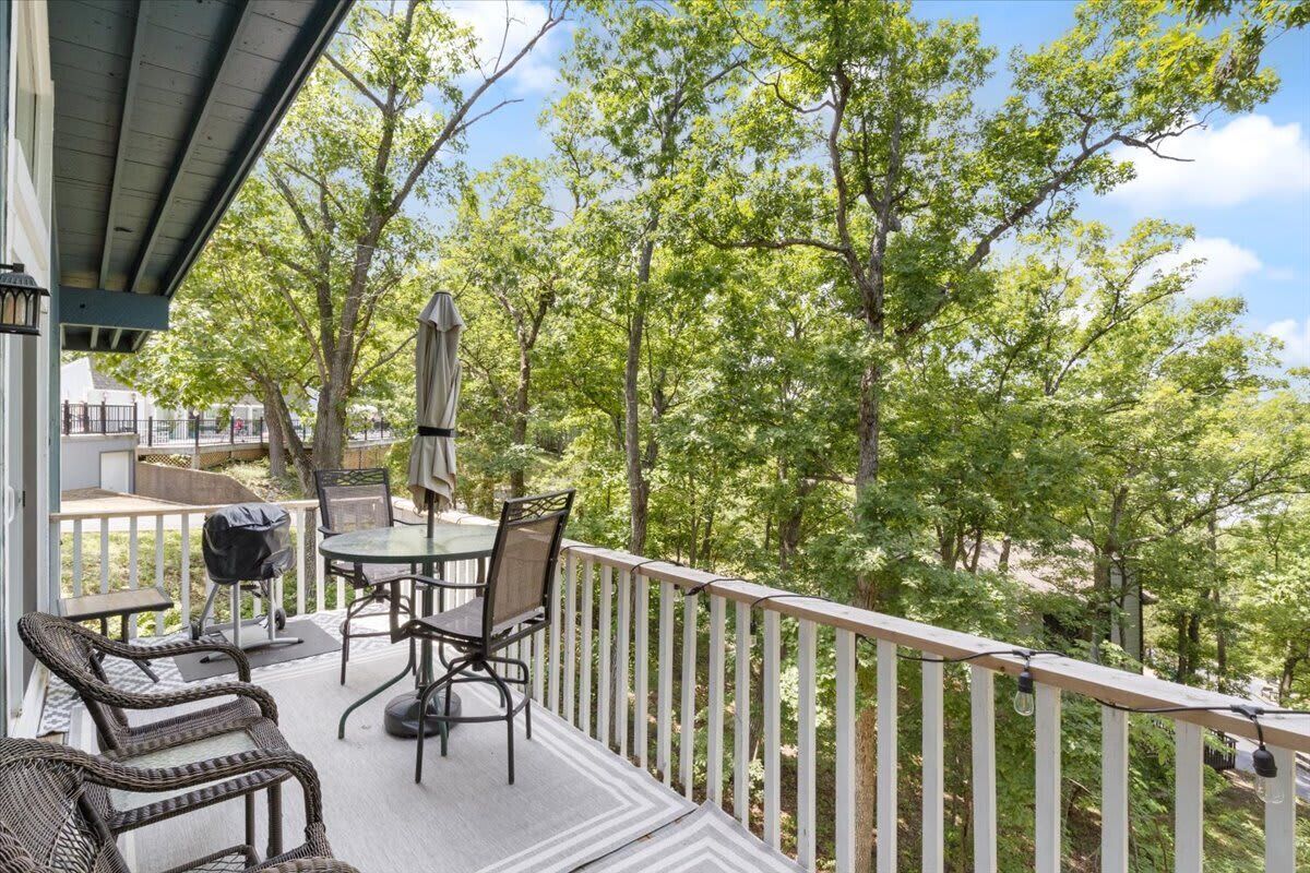 House, Multiple Beds, Patio, Pool View (147 Walkers Cay Dr) | Outdoor dining