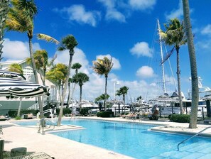 Outdoor pool - 3bedrm Sailboat Located in a Luxury Resort Village w all the Amenities Included (Key West)