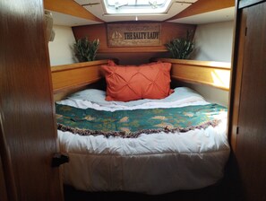 3 bedrooms, desk, free WiFi, bed sheets - 3bedrm Sailboat Located in a Luxury Resort Village w all the Amenities Included (Key West)