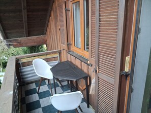 Outdoor dining - Vrbo Property (Dießen am Ammersee)