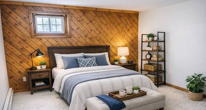 Modern Basement Apartment / Private and Comfortable