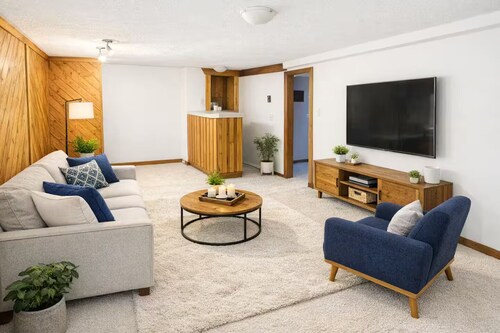 Modern Basement Apartment / Private and Comfortable