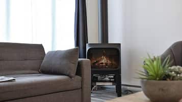 Télévision, cheminée