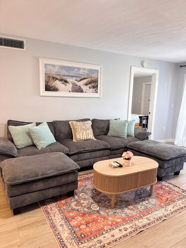 Sunset Escape Heated Pool : Honeymoon Island Pass + Gated Community