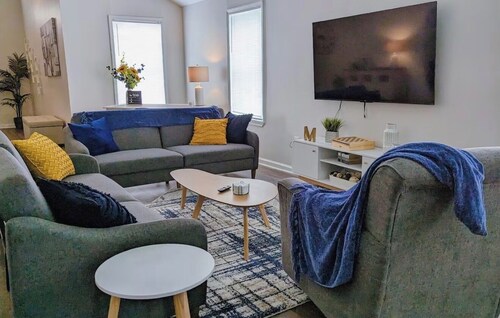 Tremendous 3-bedroom house with near St Jude and Beale Street