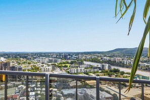 Property grounds - 31F Premium 3BR Skyline River Views Brisbane One (South Brisbane)