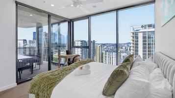 3 habitaciones, tabla de planchar con plancha y wifi gratis