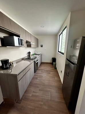 Fridge, microwave, oven, stovetop