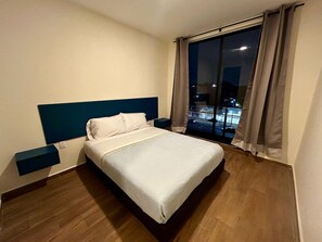 3 bedrooms, iron/ironing board, free WiFi, bed sheets - Comfortable 3-bedroom and 2-bathroom apartment (Ciudad de México)