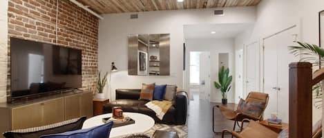 Smart TV, offices