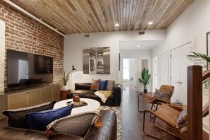 Smart TV, offices - Spacious 4BR Condo | Heart of Downtown Savannah (Savannah)
