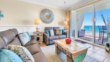 Condo, Multiple Beds (Emerald Isle 508) | Living area