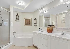 Condo, Multiple Beds (Sunrise Beach #1010) | Bathroom - Sunrise Beach #1010 (Panama City Beach)