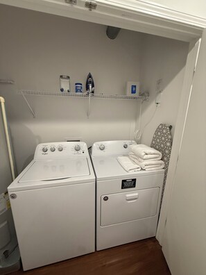 Interior - Cozy 1-bedroom condo 5 min walk to Beale Street (Memphis)