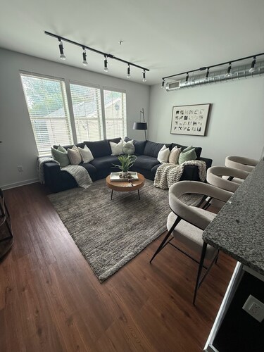 Cozy 1-bedroom condo 5 min walk to Beale Street