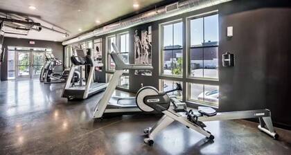 Cozy 1-bedroom condo 5 min walk to Beale Street