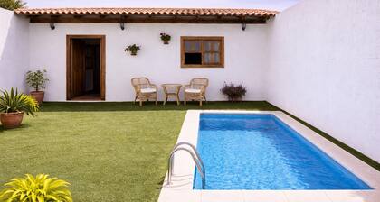 Samuel's House With Private Pool
