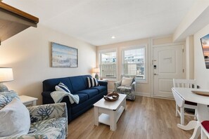 Smart TV - Modern 2 Bedroom Condo at The Cape Cod (Wildwood)