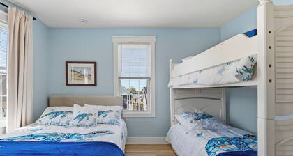 Spacious 6BR North Wildwood Home with a Private Pool
