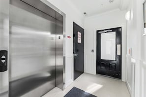 Interior - 8609 Landis Ave, Condo 201 (Sea Isle City)